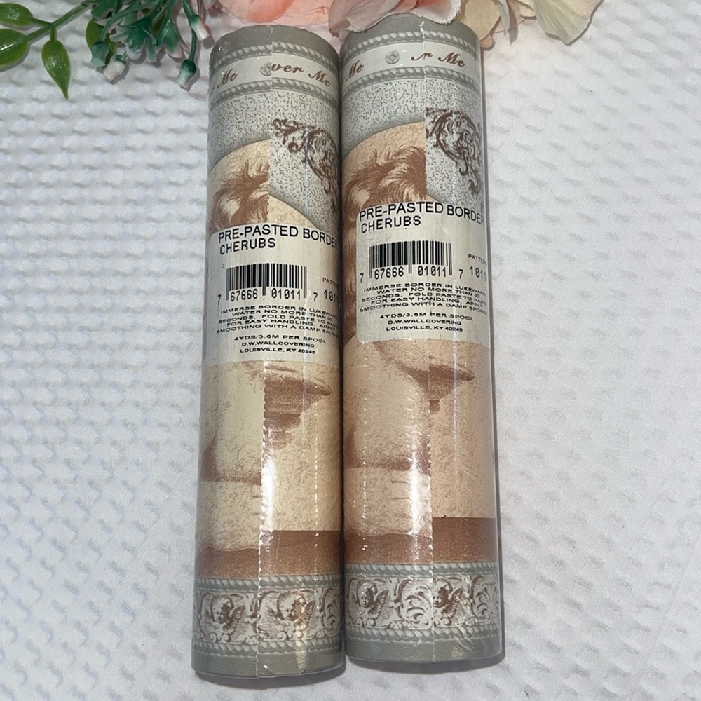 Angels Cherub Beige Gray Scroll Leaf Crown Molding Swag 7" WallpaperBorder